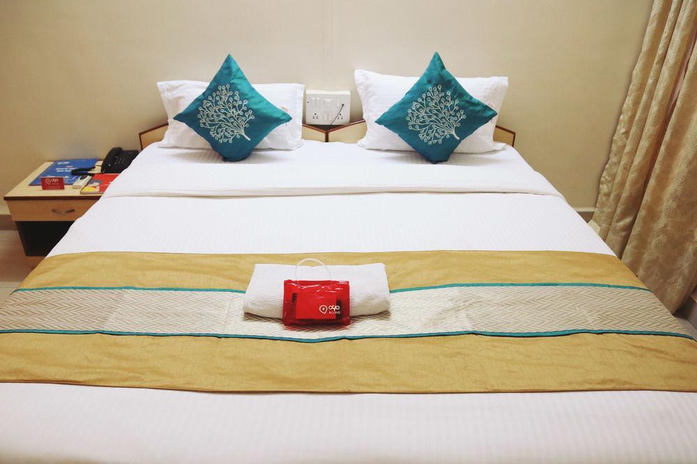 Oyo 946 Royce Studio Apartments ปูเน่ ภายนอก รูปภาพ