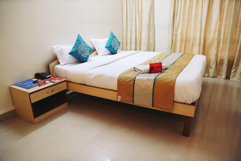Oyo 946 Royce Studio Apartments ปูเน่ ภายนอก รูปภาพ